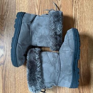 Seven Dials Gray Fur-Lined Women's Winter Boots Size 7.5